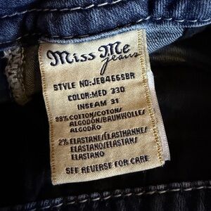 Signature Women's Deep Indigo Jeans